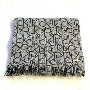 Calvin Klein Knit Logo Scarf